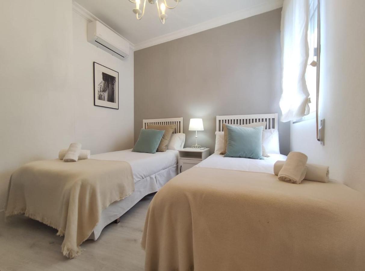 Covadonga Suite Home Севілья Екстер'єр фото