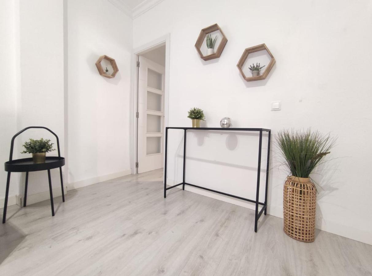 Covadonga Suite Home Севілья Екстер'єр фото
